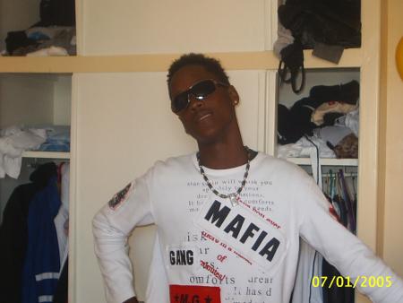lui c'est ??????????????
